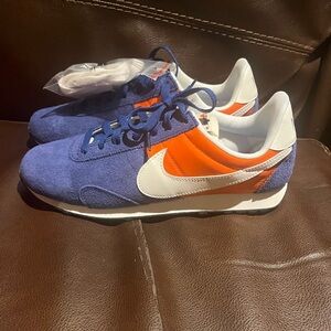Nike Blue & Orange Low-Top Sneakers with White Swoosh